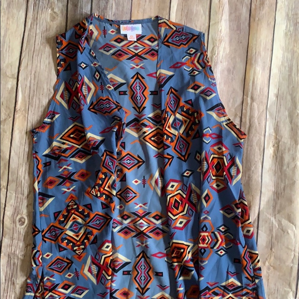 XS Lularoe joy vest